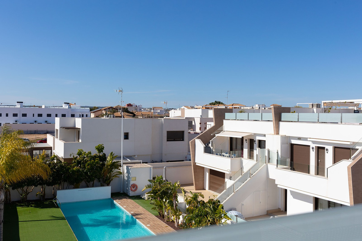 Se vende Ático de 2 dormitorios en Costa Blanca, Alicante, España