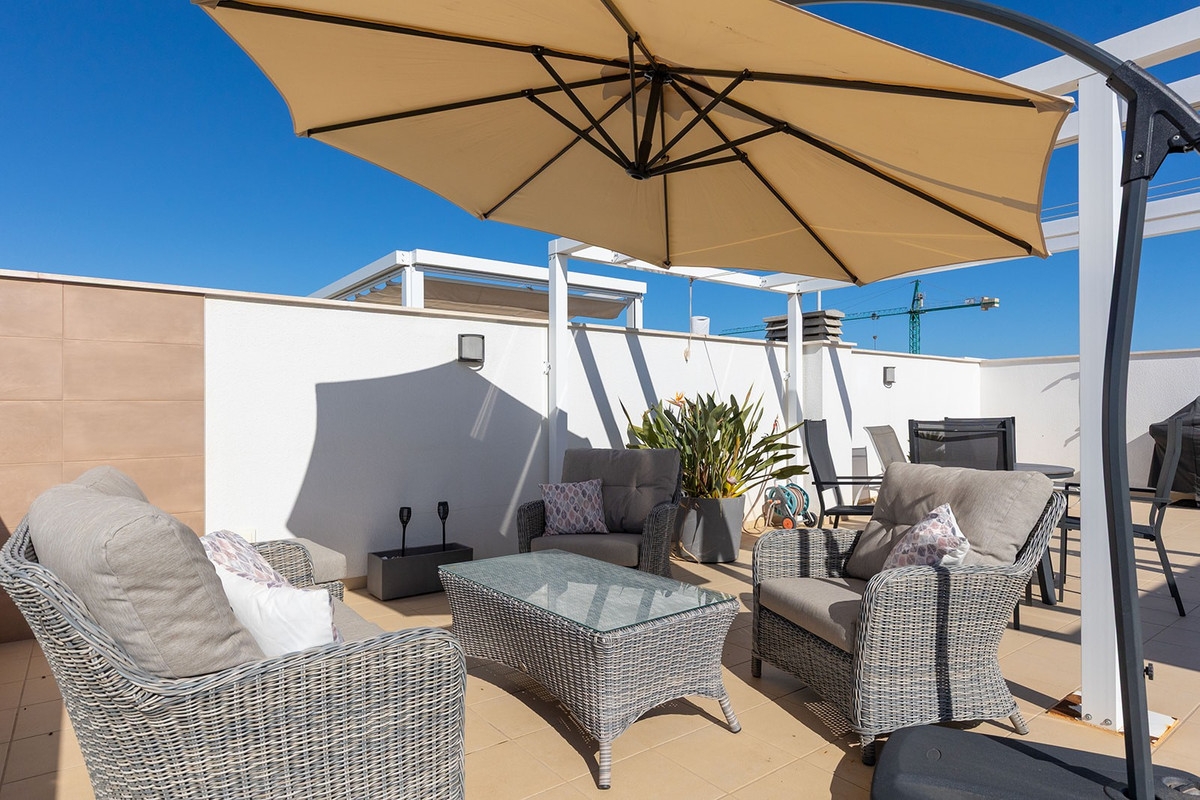 Se vende Ático de 2 dormitorios en Costa Blanca, Alicante, España