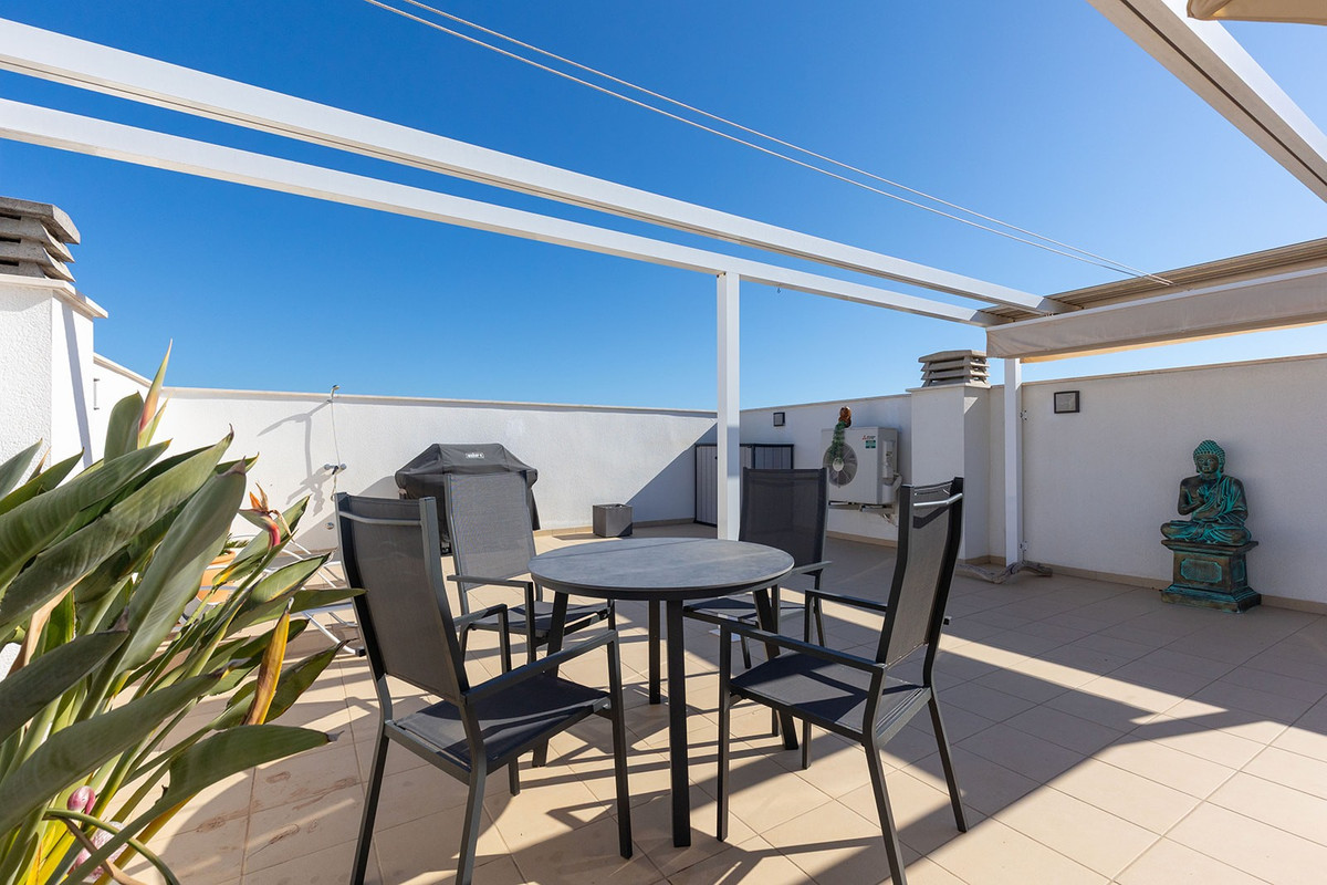 Se vende Ático de 2 dormitorios en Costa Blanca, Alicante, España