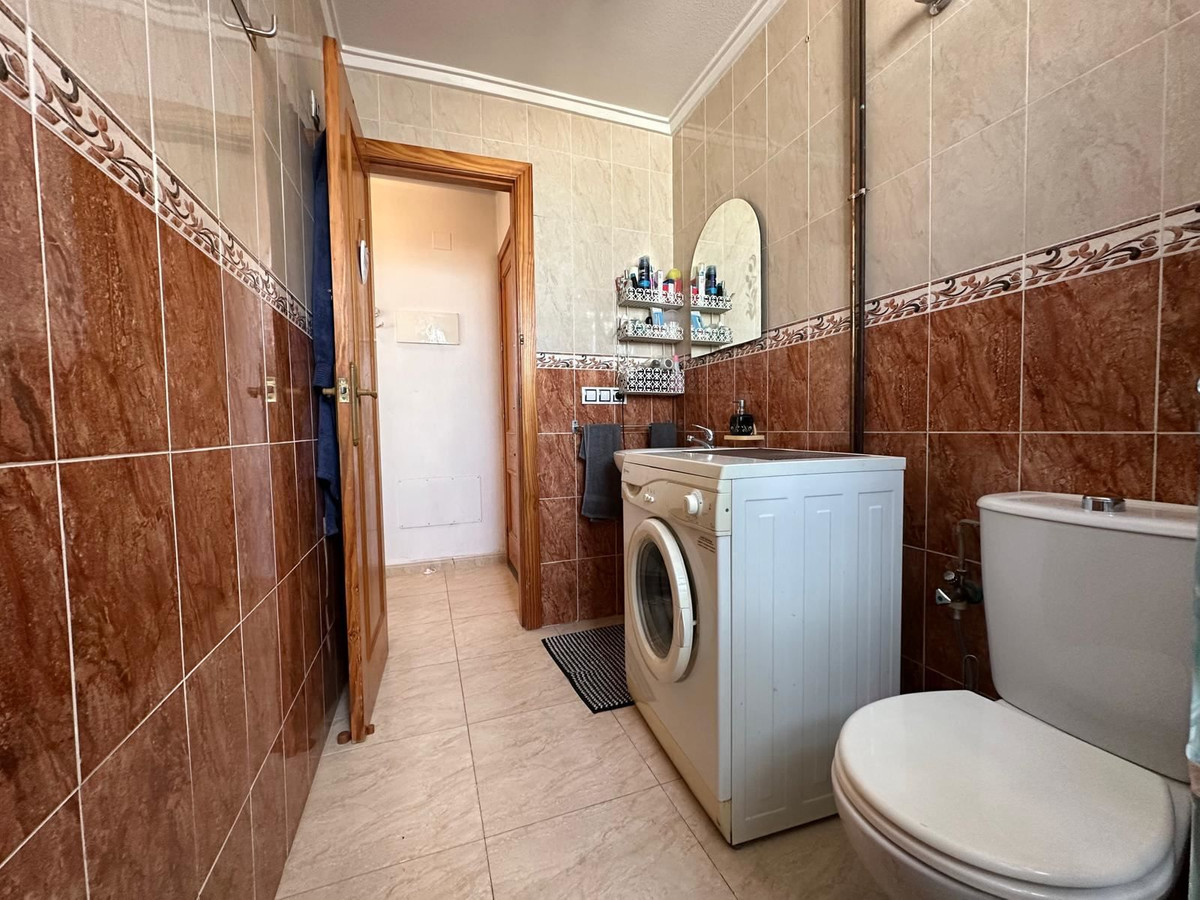 Se vende Apartamento en Planta Última de 2 dormitorios en Costa Blanca, Alicante, España