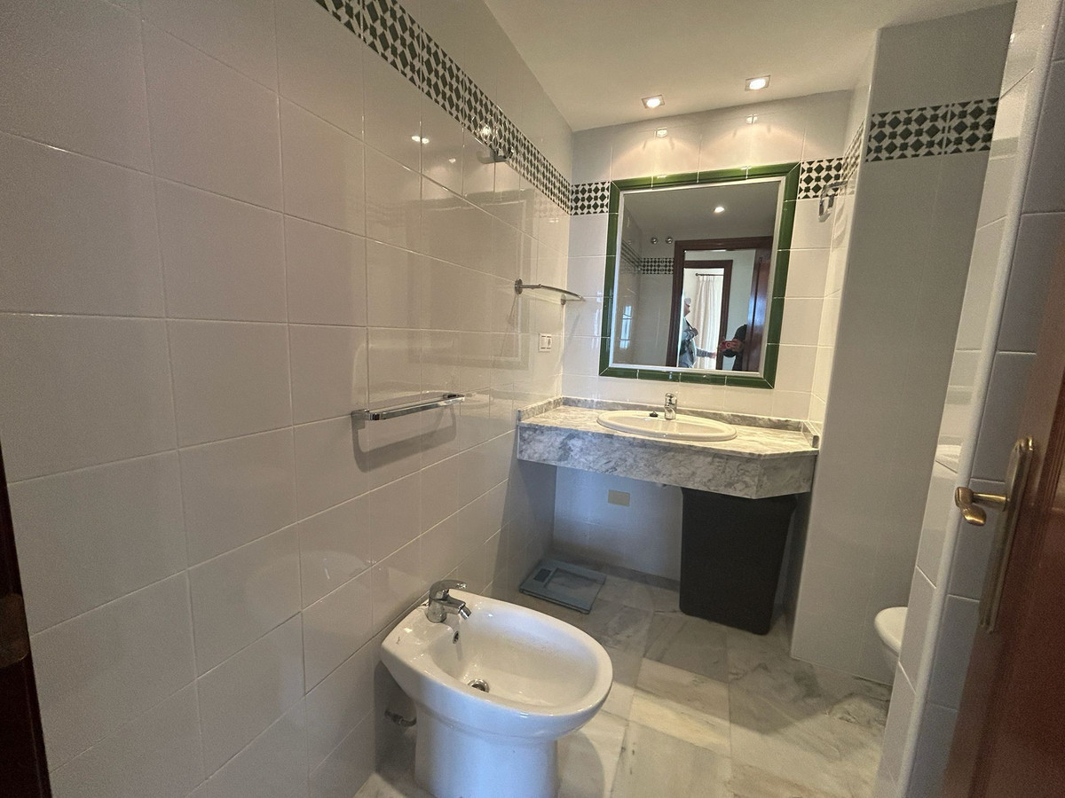 3 Bed Apartment for sale in Torrevieja Costa Blanca, Alicante, Spain