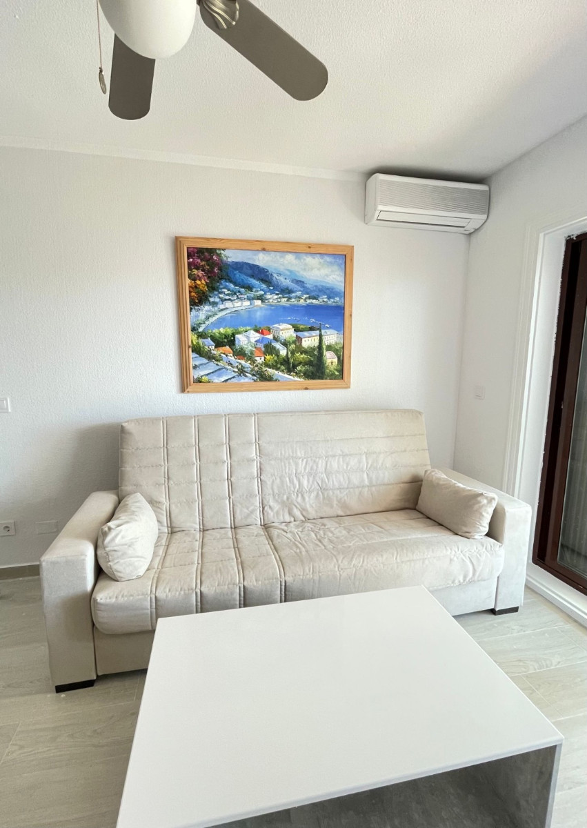 Se vende Apartamento Planta Media de 2 dormitorios en Costa Blanca, Alicante, España
