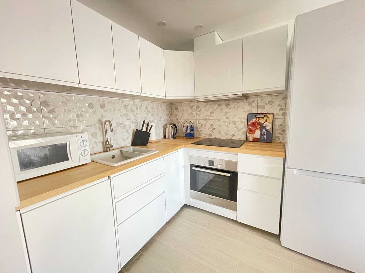 Se vende Apartamento Planta Media de 2 dormitorios en Costa Blanca, Alicante, España