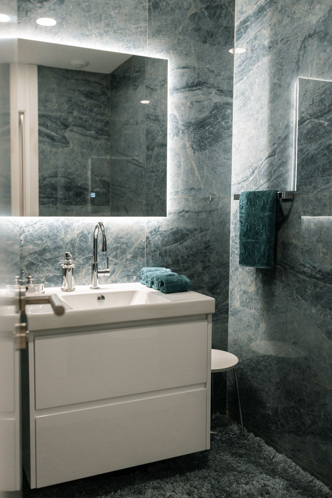 Se vende Apartamento Planta Baja de 3 dormitorios en Costa Del Sol, Cadiz, España