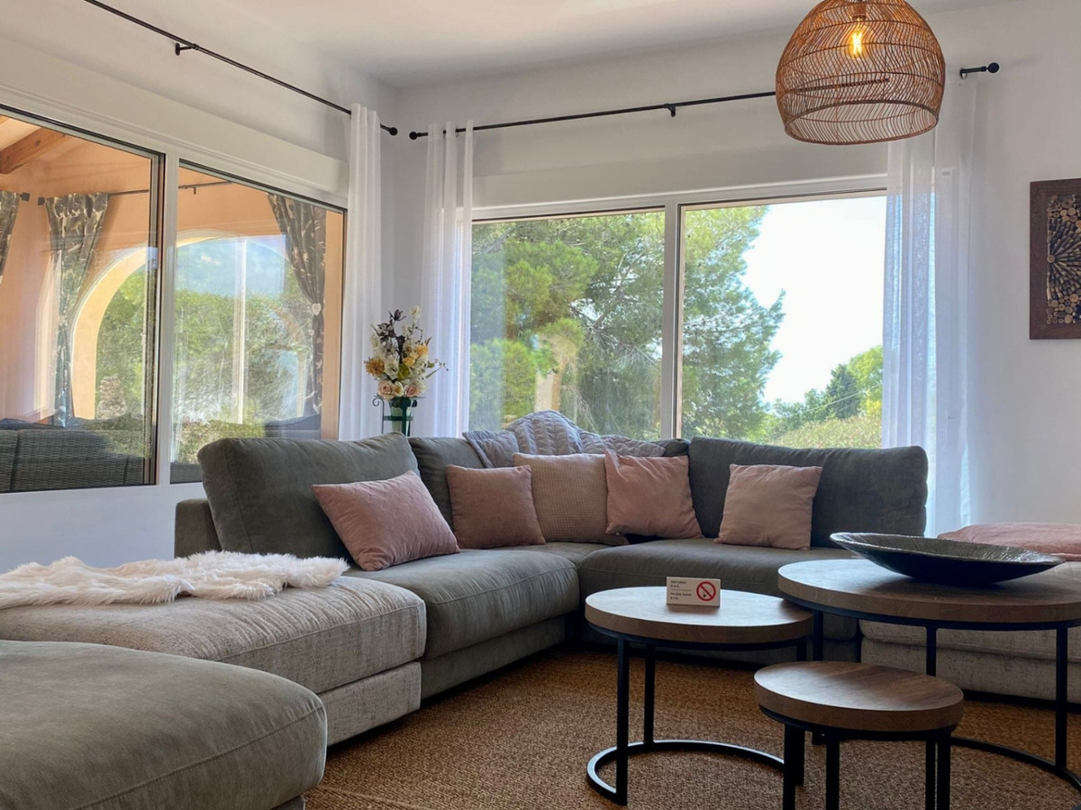 3 Bed Townhouse for sale in La Fustera Costa Blanca, Alicante, Spain