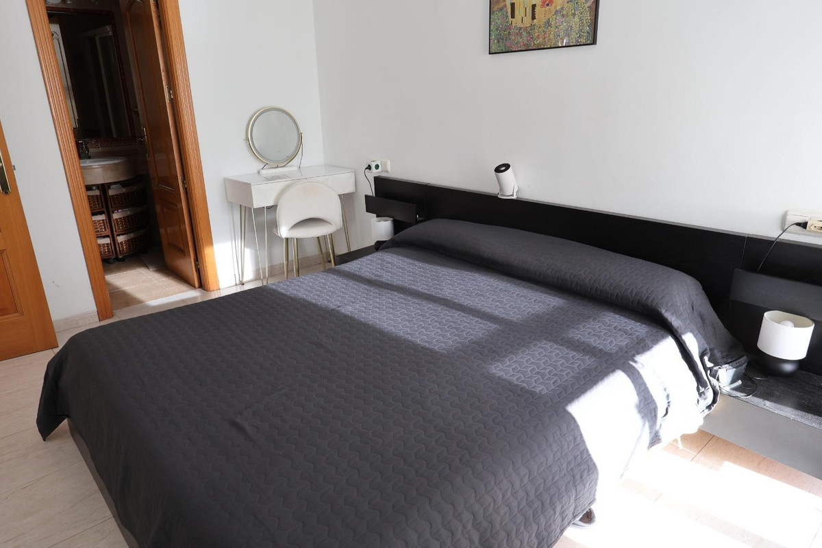 2 Bed Apartment for sale in Benalmadena Costa Del Sol, Málaga, Spain