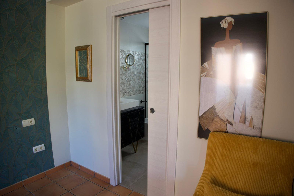 4 Bed Townhouse for sale in Fuengirola Costa Del Sol, Málaga, Spain