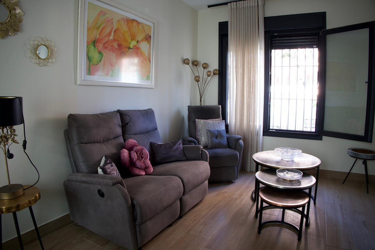 4 Bed Townhouse for sale in Fuengirola Costa Del Sol, Málaga, Spain