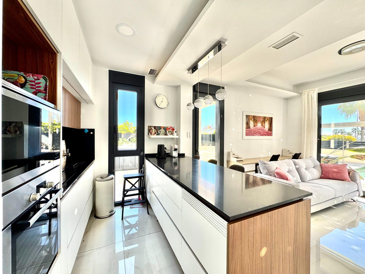 4 Bed Townhouse for sale in Lomas De Cabo Roig Costa Blanca, Alicante, Spain