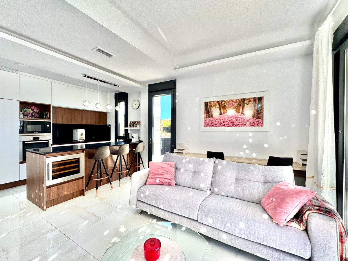 4 Bed Townhouse for sale in Lomas De Cabo Roig Costa Blanca, Alicante, Spain
