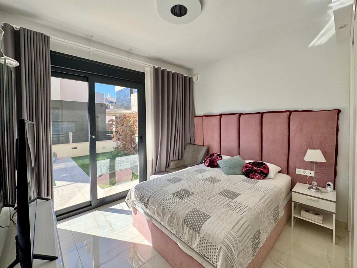 4 Bed Townhouse for sale in Lomas De Cabo Roig Costa Blanca, Alicante, Spain