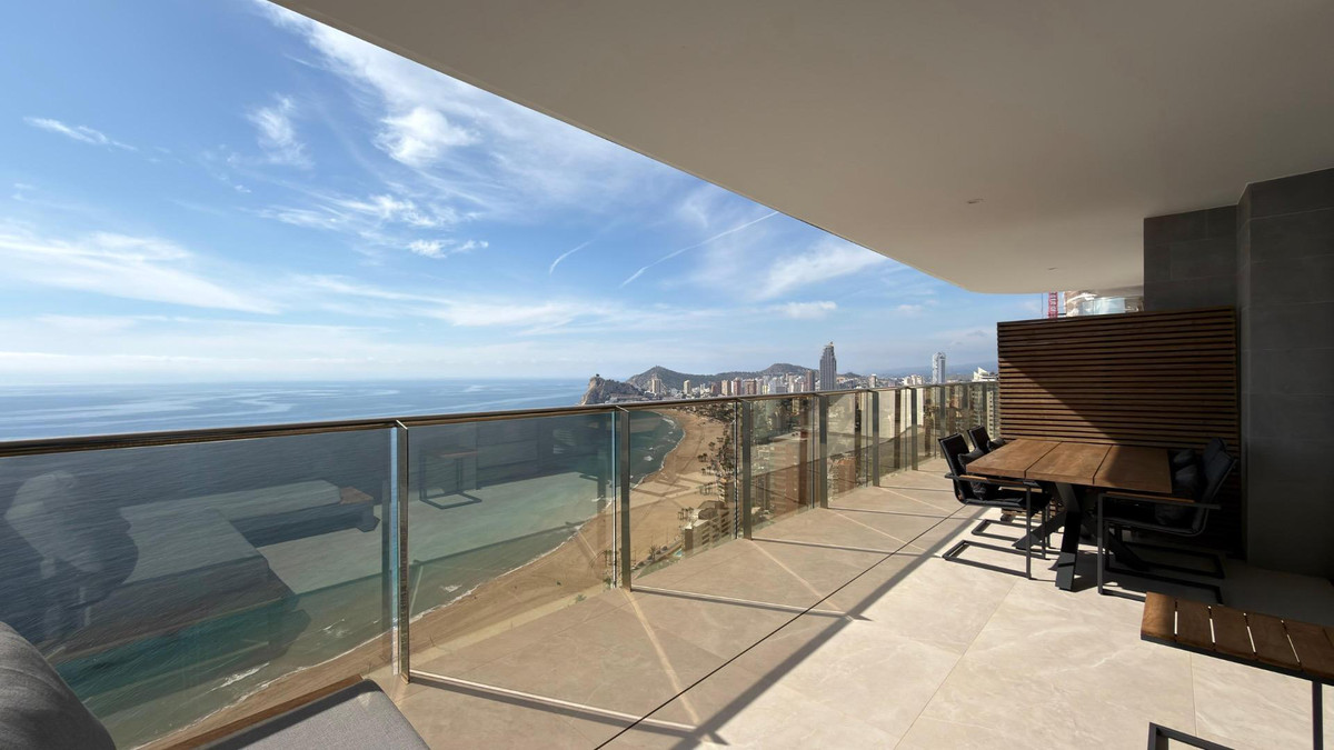 3 Bed Apartment for sale in Benidorm Costa Blanca, Alicante, Spain