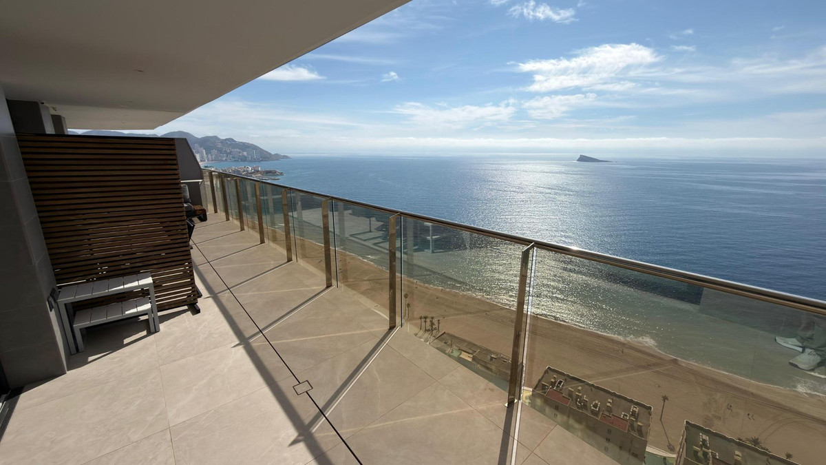 3 Bed Apartment for sale in Benidorm Costa Blanca, Alicante, Spain