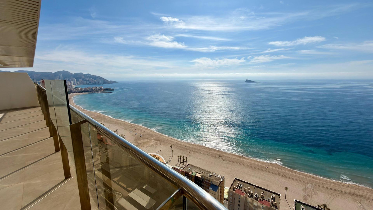3 Bed Apartment for sale in Benidorm Costa Blanca, Alicante, Spain