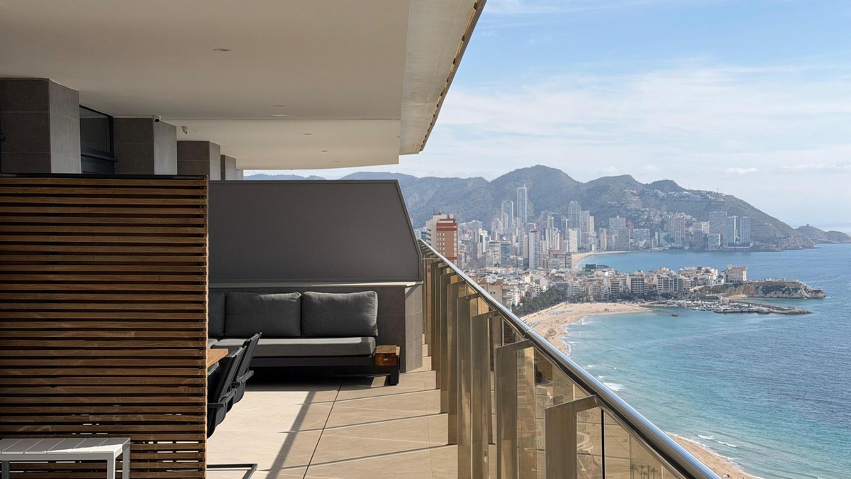 3 Bed Apartment for sale in Benidorm Costa Blanca, Alicante, Spain