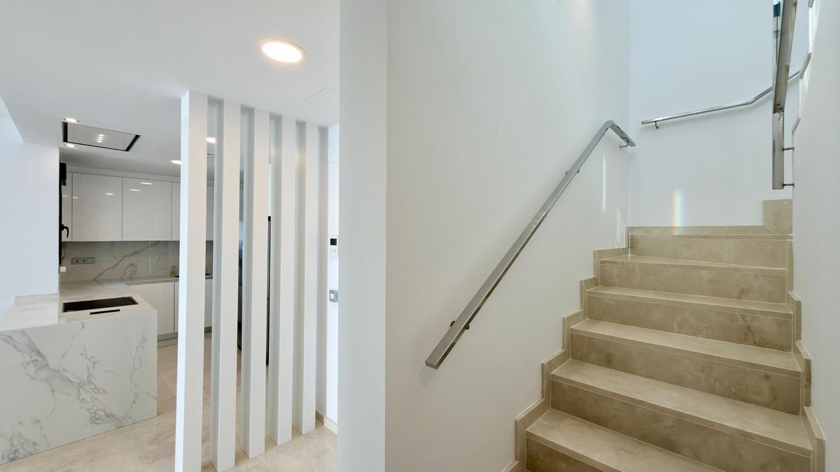 3 Bed Apartment for sale in Benidorm Costa Blanca, Alicante, Spain