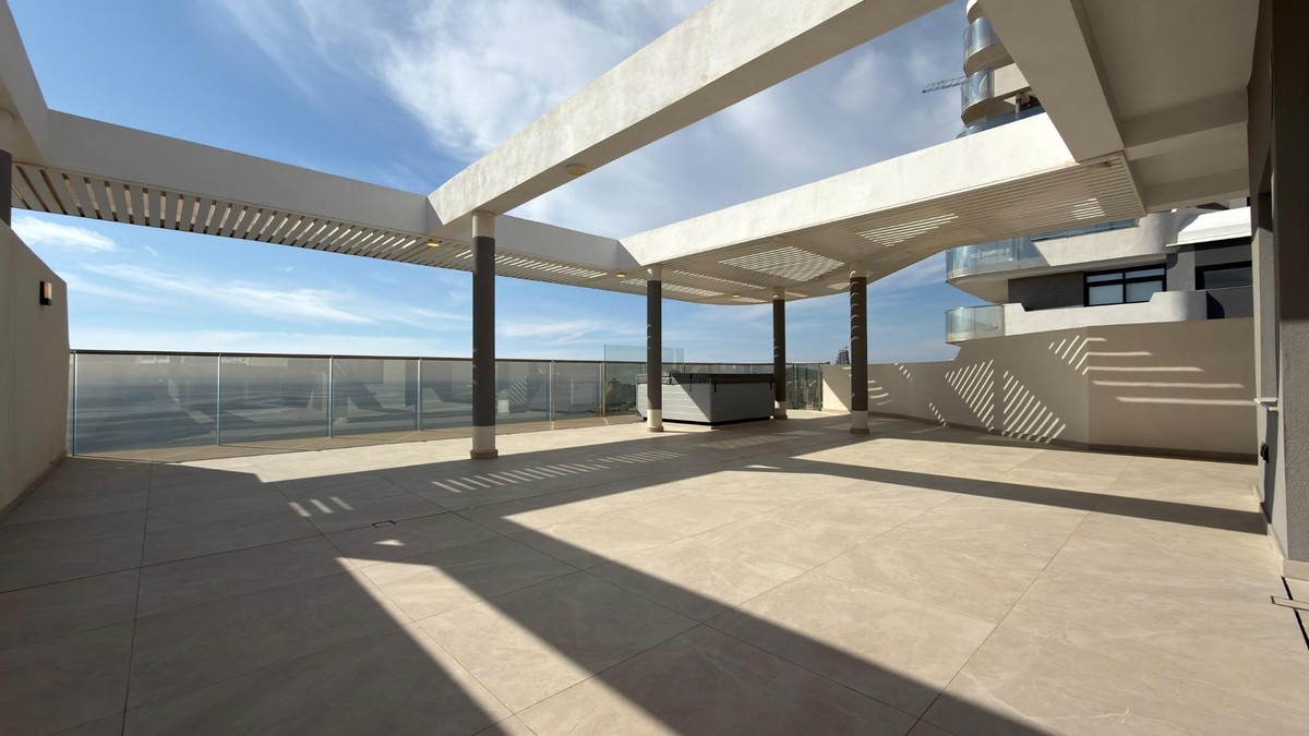 3 Bed Apartment for sale in Benidorm Costa Blanca, Alicante, Spain