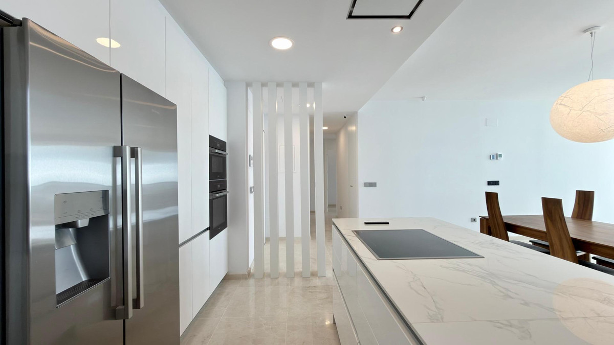 3 Bed Apartment for sale in Benidorm Costa Blanca, Alicante, Spain