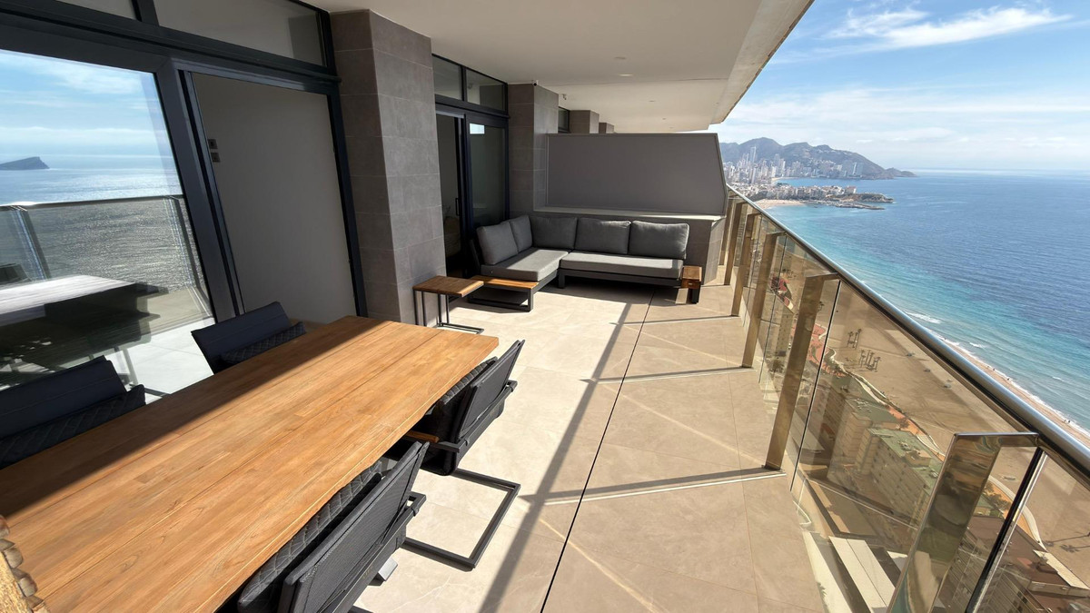 3 Bed Apartment for sale in Benidorm Costa Blanca, Alicante, Spain