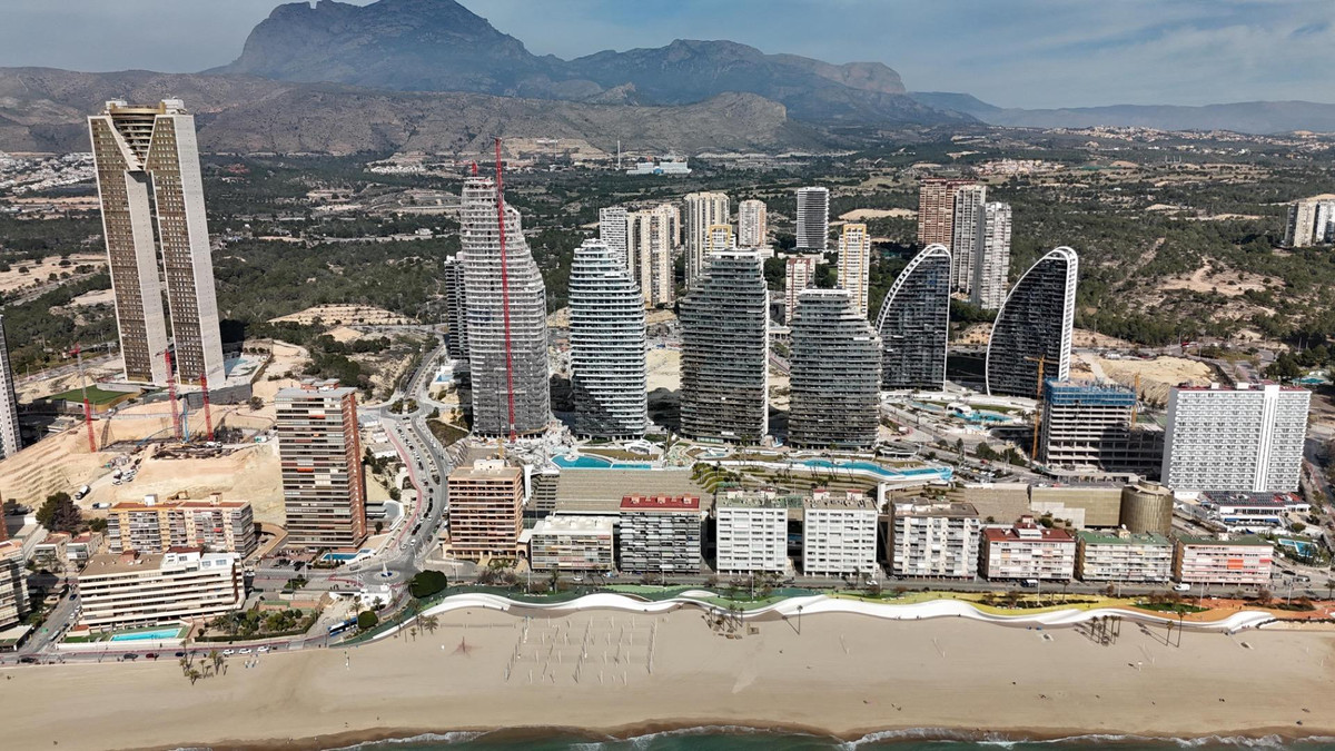 3 Bed Apartment for sale in Benidorm Costa Blanca, Alicante, Spain