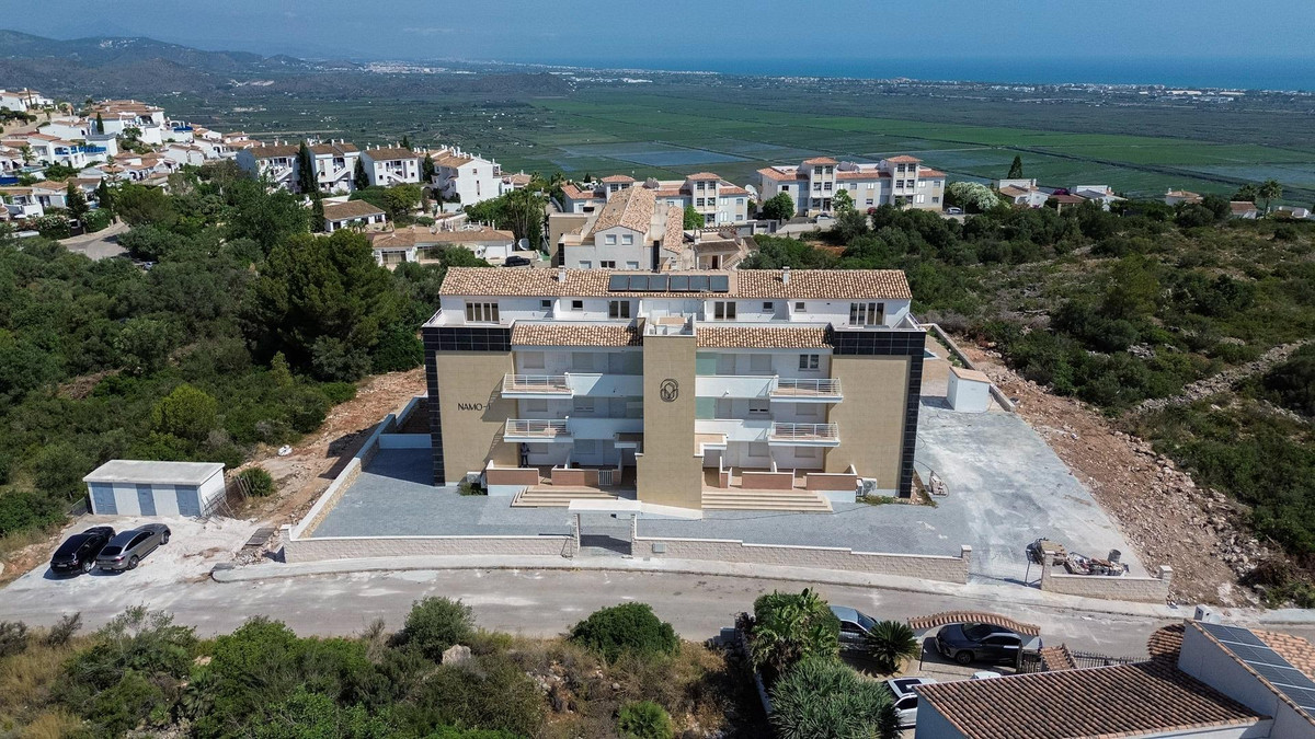 Se vende Apartamento Planta Media de 2 dormitorios en Costa Blanca, Alicante, España