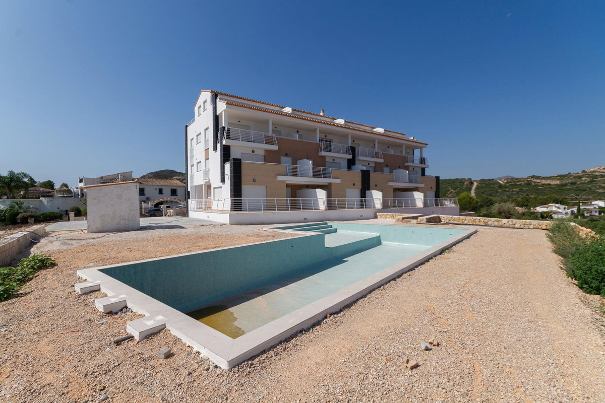 Se vende Apartamento Planta Media de 2 dormitorios en Costa Blanca, Alicante, España