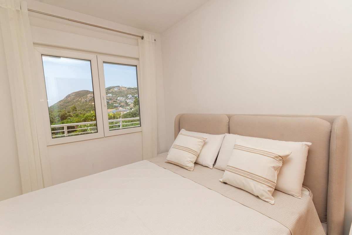 Se vende Apartamento Planta Media de 2 dormitorios en Costa Blanca, Alicante, España