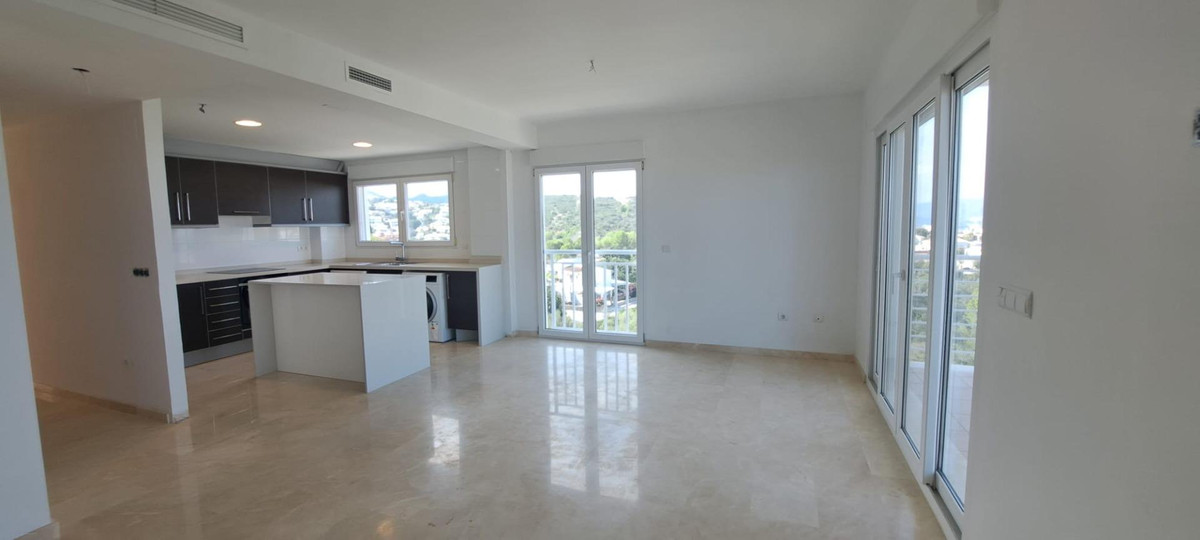 Se vende Apartamento Planta Media de 2 dormitorios en Costa Blanca, Alicante, España