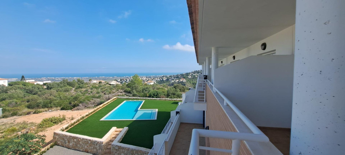 Se vende Apartamento Planta Media de 2 dormitorios en Costa Blanca, Alicante, España