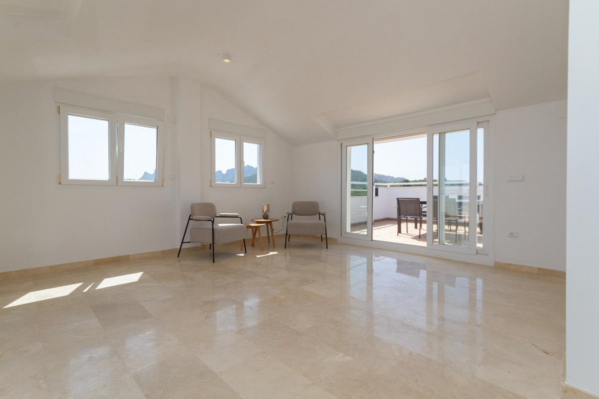 Se vende Apartamento Planta Media de 2 dormitorios en Costa Blanca, Alicante, España