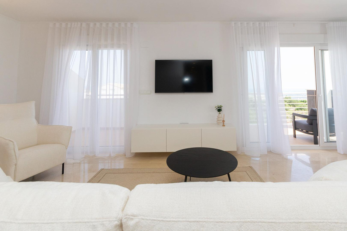 Se vende Apartamento Planta Media de 2 dormitorios en Costa Blanca, Alicante, España