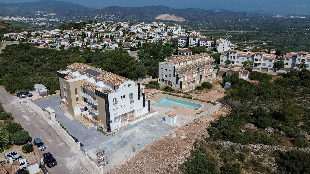Se vende Apartamento Planta Media de 2 dormitorios en Costa Blanca, Alicante, España
