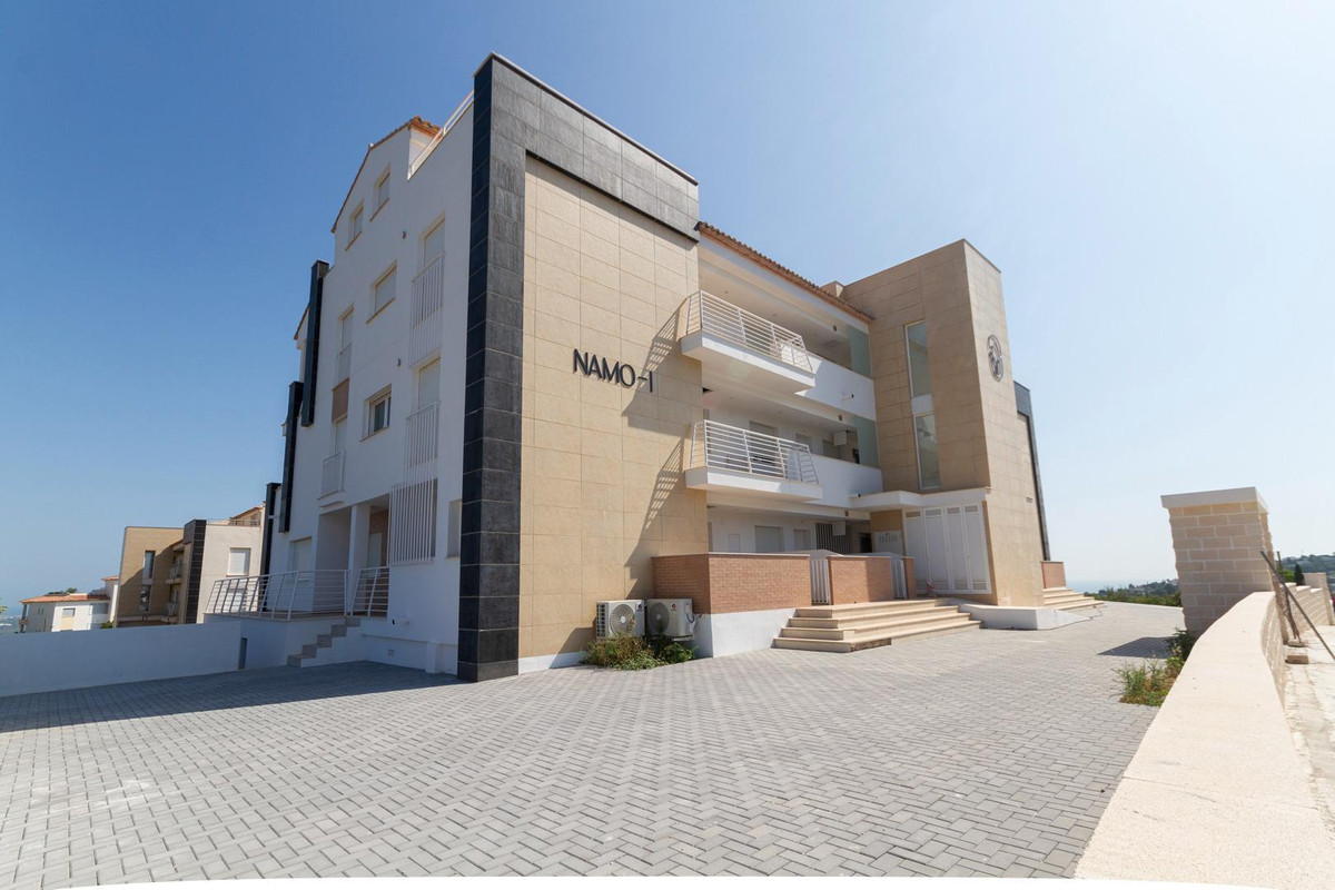 Se vende Apartamento Planta Media de 2 dormitorios en Costa Blanca, Alicante, España