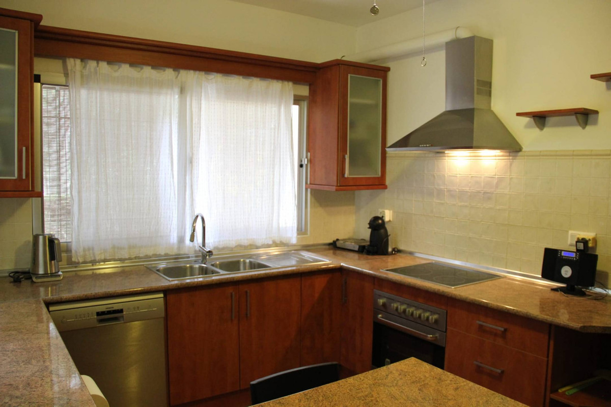 Se vende Finca - Cortijo de 3 dormitorios en Costa Del Sol, Málaga, España