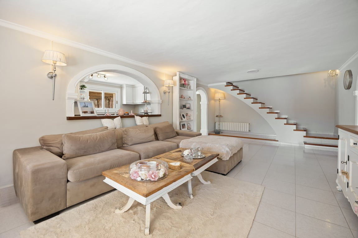 6 Bed Townhouse for sale in Javea Costa Blanca, Alicante, Spain