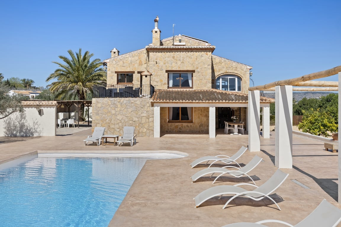 6 Bed Townhouse for sale in Javea Costa Blanca, Alicante, Spain