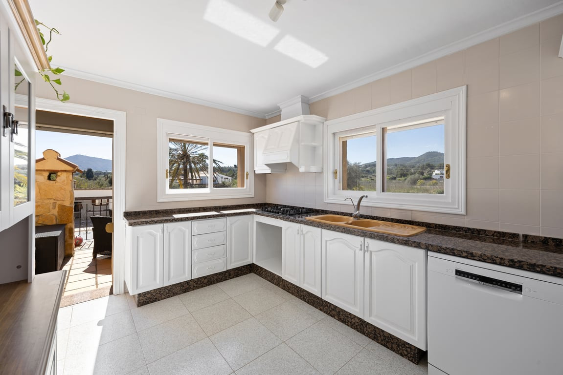 6 Bed Townhouse for sale in Javea Costa Blanca, Alicante, Spain