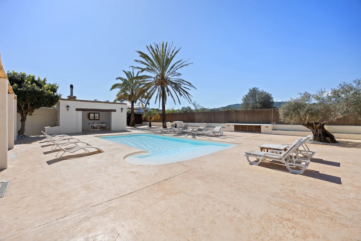 6 Bed Townhouse for sale in Javea Costa Blanca, Alicante, Spain