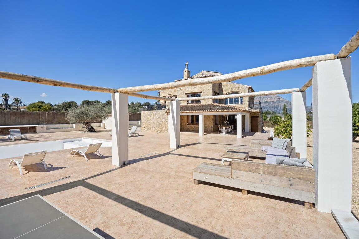 6 Bed Townhouse for sale in Javea Costa Blanca, Alicante, Spain