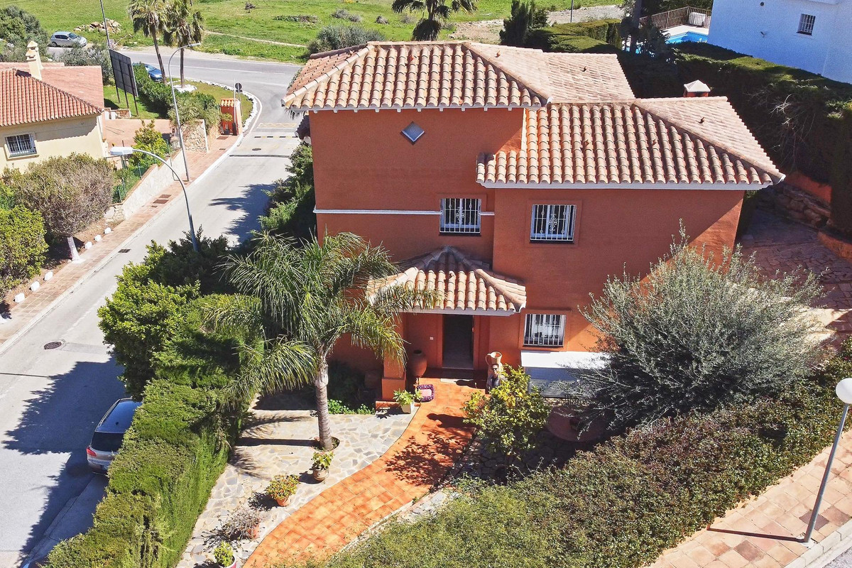 3 Bed Townhouse for sale in Mijas Costa Del Sol, Málaga, Spain