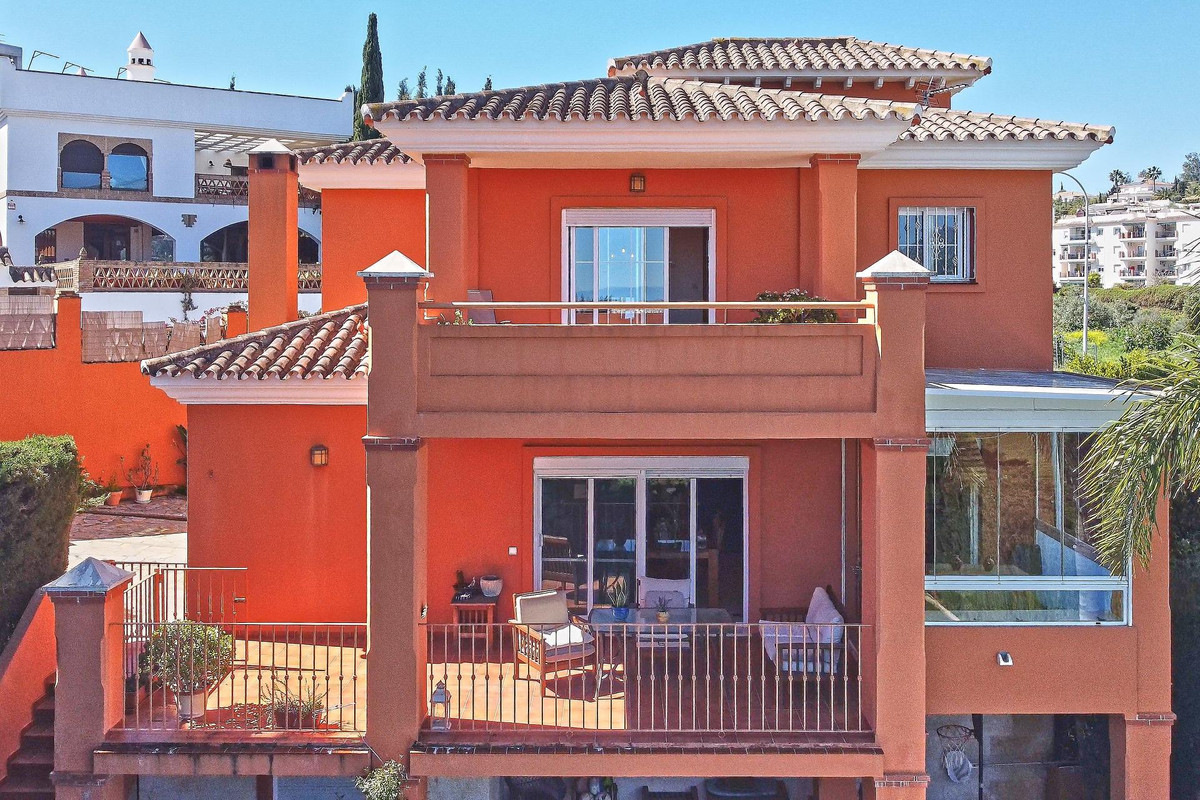3 Bed Townhouse for sale in Mijas Costa Del Sol, Málaga, Spain