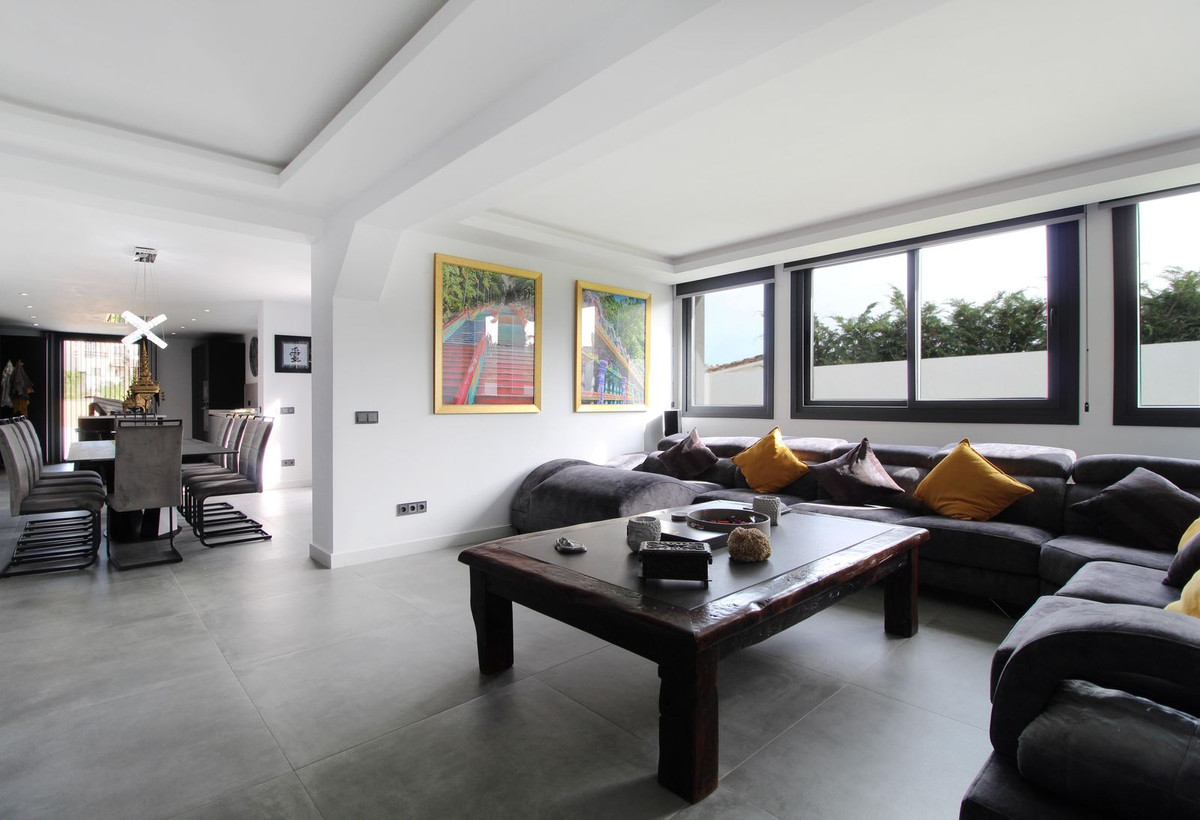 3 Bed Townhouse for sale in San Pedro De Alcántara Costa Del Sol, Málaga, Spain