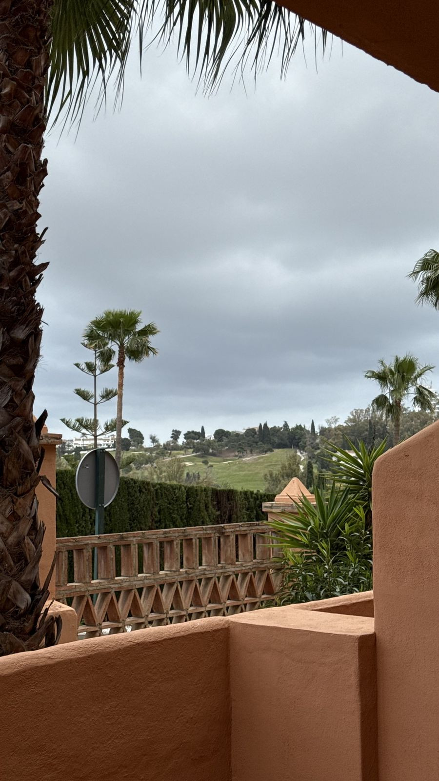 2 Bed Apartment for sale in El Paraiso Costa Del Sol, Málaga, Spain