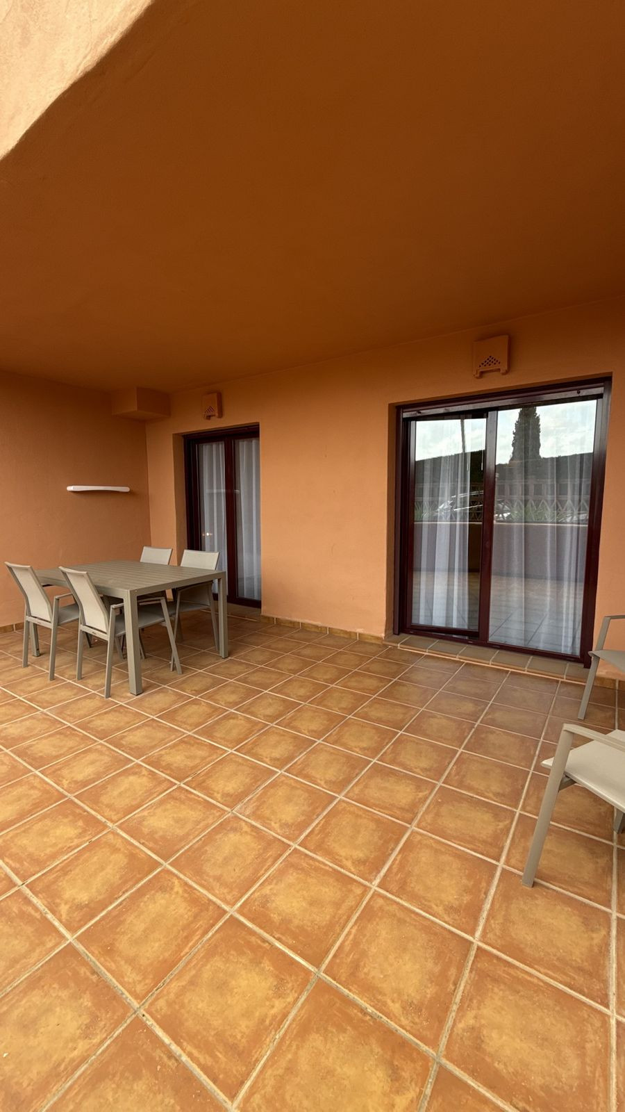 2 Bed Apartment for sale in El Paraiso Costa Del Sol, Málaga, Spain