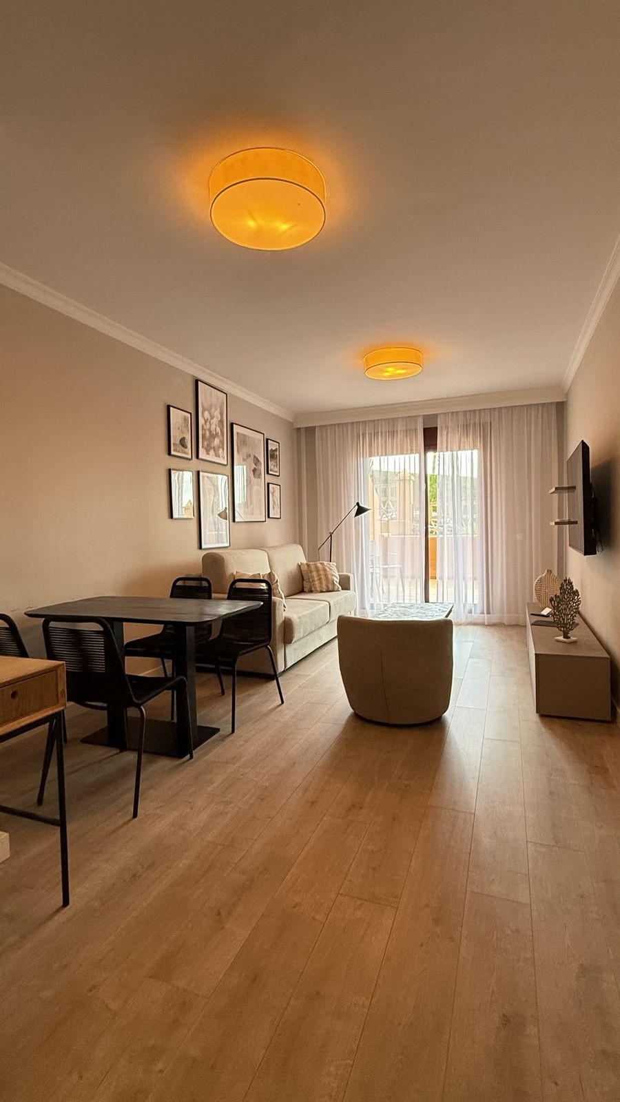 2 Bed Apartment for sale in El Paraiso Costa Del Sol, Málaga, Spain