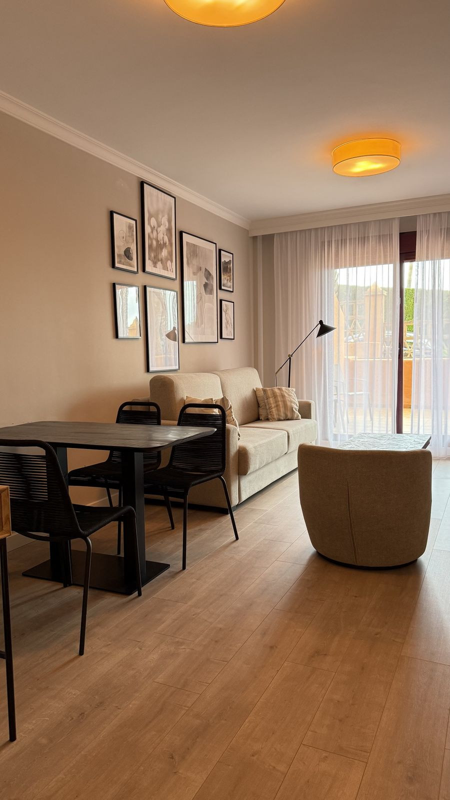 2 Bed Apartment for sale in El Paraiso Costa Del Sol, Málaga, Spain