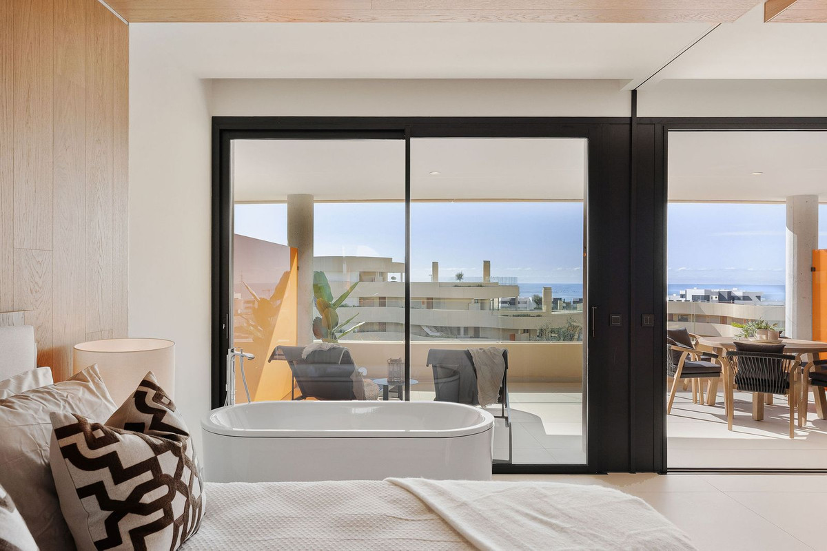 2 Bed Apartment for sale in Higueron Costa Del Sol, Málaga, Spain