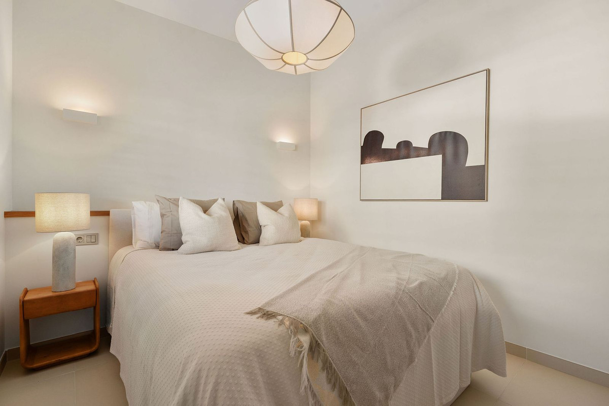 2 Bed Apartment for sale in Higueron Costa Del Sol, Málaga, Spain