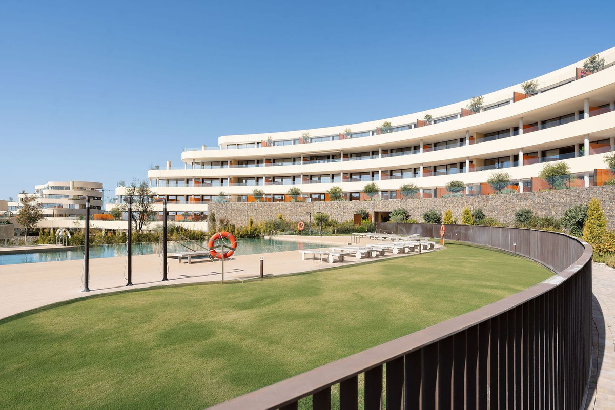 2 Bed Apartment for sale in Higueron Costa Del Sol, Málaga, Spain