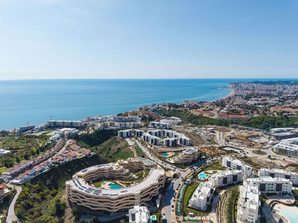 2 Bed Apartment for sale in Higueron Costa Del Sol, Málaga, Spain